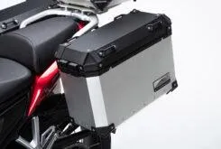 macbor-xr5-detalle-manetas-3